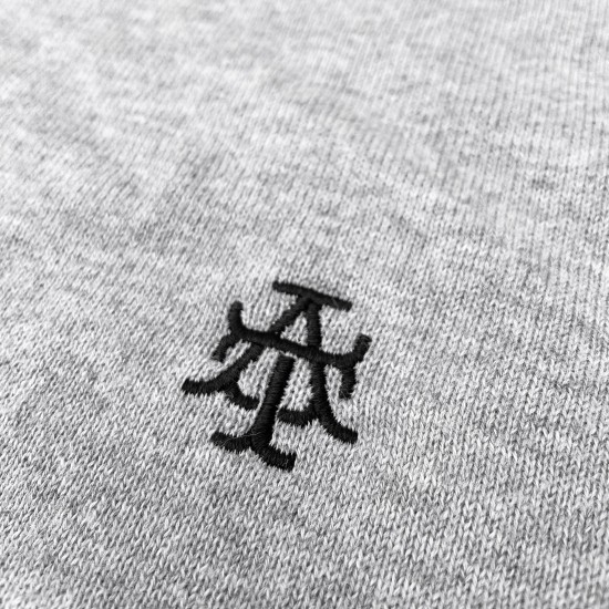 AT Sweater Basic Logo Grey